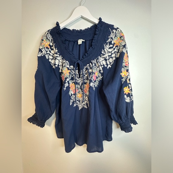 Sundance Cotton Embroidered Peasant Boho Floral Navy Boho Blouse Top Sz  Medium - Picture 9 of 17